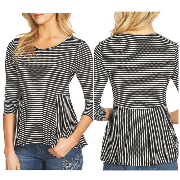 CeCe | Scalloped Knit Swing Top Black & White - Picture 6 of 6